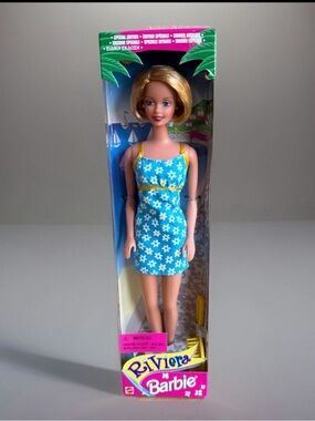 Riviera Barbie Doll Special Edition Multi-Lingual Box 1998 Mattel 22974